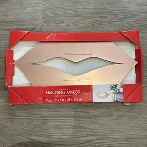 Valentines Lip Shaped Hanging Mirror Wall Decor | 15 x 8.47 in (38.1 x 21.4 cm)